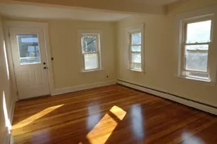 321 Main St, Townsend, MA 01469 - Photo 4