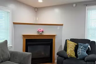 25 Ridlon Rd, Boston, MA 02136 - Photo 6