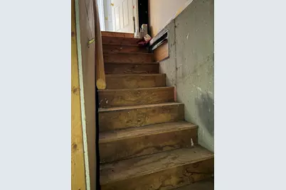 25 Ridlon Rd, Boston, MA 02136 - Photo 34