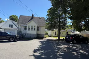 3 Somerville Ave, Braintree, MA 02184 - Photo 2