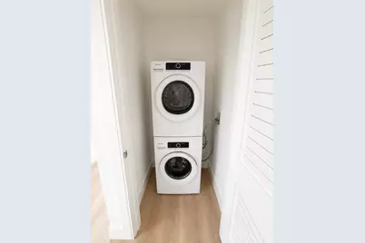 388 Market St #401, Boston, MA 02135 - Photo 16