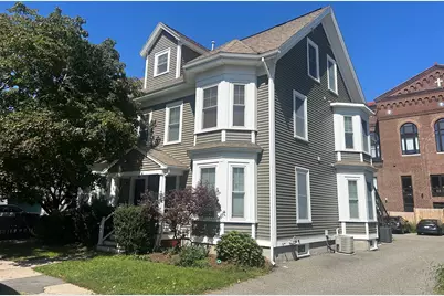 116 Chestnut St #5, Waltham, MA 02453 - Photo 1