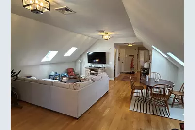 116 Chestnut St #5, Waltham, MA 02453 - Photo 10