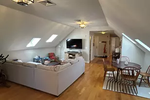 116 Chestnut St, Waltham, MA 02453 - Photo 10