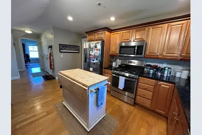 116 Chestnut St #5, Waltham, MA 02453 - Photo 4
