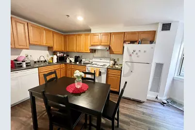 1 Pine St #B, Boston, MA 02111 - Photo 8