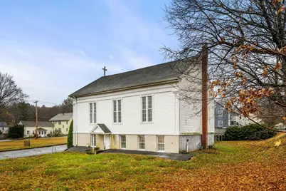 10 Overlook St, Grafton, MA 01536 - Photo 4