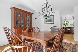 101 Diniz Dr, Raynham, MA 02767 - Photo 10