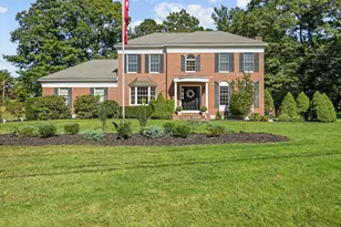 101 Diniz Dr, Raynham, MA 02767 - Photo 1