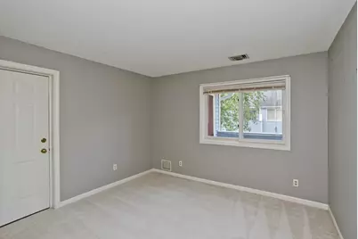 551 Nassau Dr #551, Springfield, MA 01129 - Photo 16