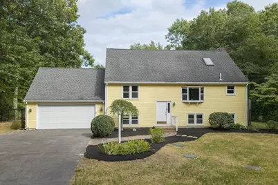 15 N Precinct St, Lakeville, MA 02347 - Photo 2