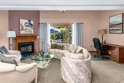 22 Hawthorne Vlg #D, Franklin, MA 02038 - Photo 18