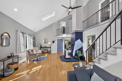 42 Epping Street #4, Lowell, MA 01852 - Photo 4