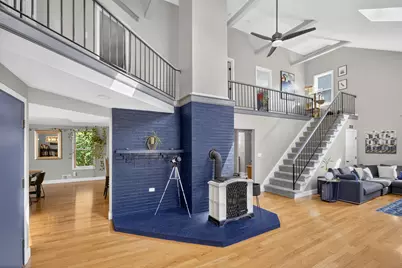 42 Epping Street #4, Lowell, MA 01852 - Photo 2