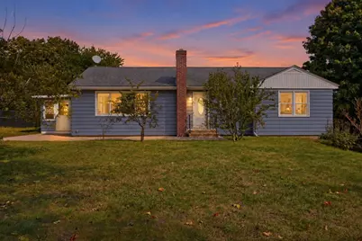 107 South St, East Brookfield, MA 01515 - Photo 2