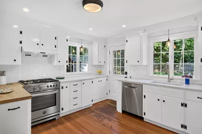 150 Lombard Avenue, Barnstable, MA 02668 - Photo 4
