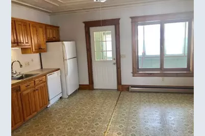 418 Chicopee St, Chicopee, MA 01013 - Photo 6
