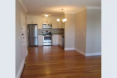 8R Riverside Street #3-3, Watertown, MA 02472 - Photo 2
