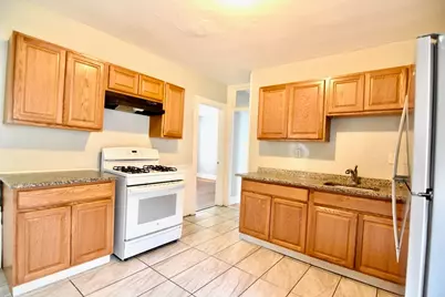 42 Colonial Ave #2, Boston, MA 02124 - Photo 4