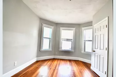 42 Colonial Ave #2, Boston, MA 02124 - Photo 6
