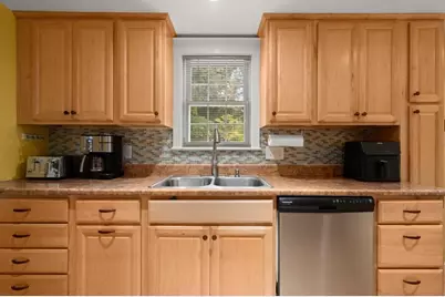 128 Collins St, Danvers, MA 01923 - Photo 4