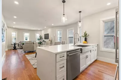 32 Cambridge Terrace #2, Cambridge, MA 02140 - Photo 14