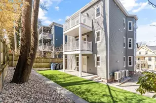 32 Cambridge Terrace, Cambridge, MA 02140 - Photo 28