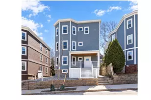 32 Cambridge Terrace, Cambridge, MA 02140 - Photo 2