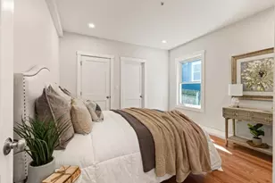 32 Cambridge Terrace, Cambridge, MA 02140 - Photo 16