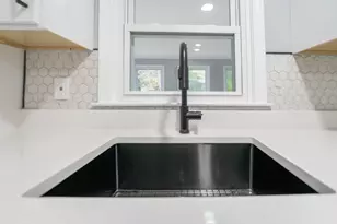 12 Melrose Ave, Dartmouth, MA 02747 - Photo 6