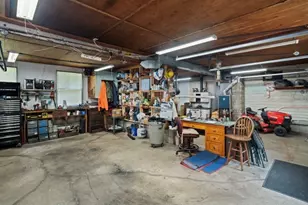 64 Munsell St, Belchertown, MA 01007 - Photo 18