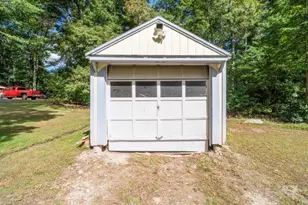 64 Munsell St, Belchertown, MA 01007 - Photo 22