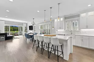 15 Cpe Clb Dr, Sharon, MA 02067 - Photo 2