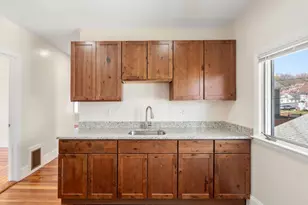 14 Child St, Boston, MA 02136 - Photo 8