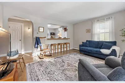 2 Hamilton St, Orange, MA 01364 - Photo 8