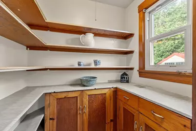 2 Hamilton St, Orange, MA 01364 - Photo 14