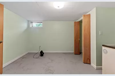 2 Hamilton St, Orange, MA 01364 - Photo 26