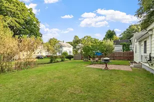 2 Hamilton St, Orange, MA 01364 - Photo 34
