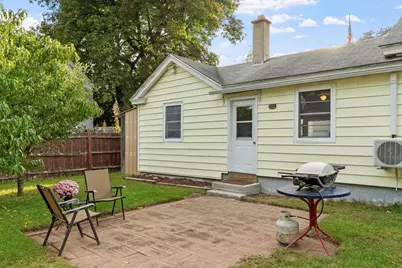 2 Hamilton St, Orange, MA 01364 - Photo 28