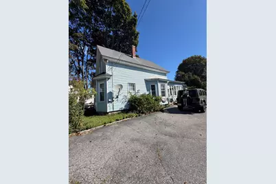 59 Crescent St, Lowell, MA 01851 - Photo 2