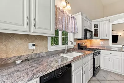11 Aris Way #0, Milford, MA 01757 - Photo 8