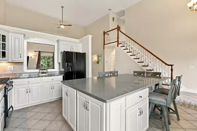 11 Aris Way #0, Milford, MA 01757 - Photo 6