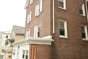 558 E School St, Woonsocket, RI 02895 - Photo 2