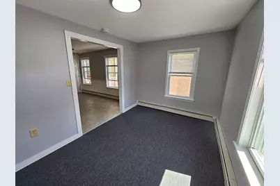 558 East School St, Woonsocket, RI 02895 - Photo 16