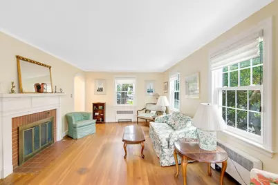 18 Mohawk Rd, Marblehead, MA 01945 - Photo 16