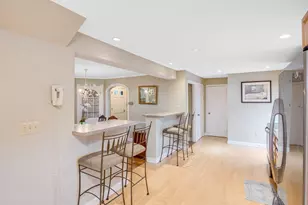 18 Mohawk Rd, Marblehead, MA 01945 - Photo 4