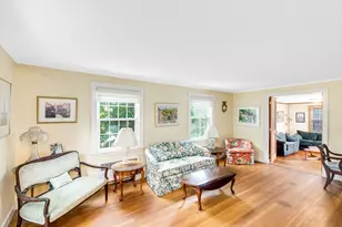 18 Mohawk Rd, Marblehead, MA 01945 - Photo 14