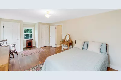 18 Mohawk Rd, Marblehead, MA 01945 - Photo 22
