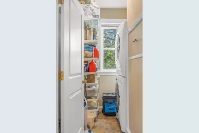 71 Romsey St #2, Boston, MA 02125 - Photo 8