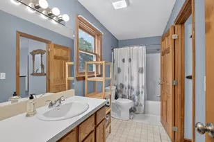 20 Indian Ridge Dr, Leominster, MA 01453 - Photo 6